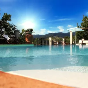 Il Poggiolino Aparthotel Montecarelli